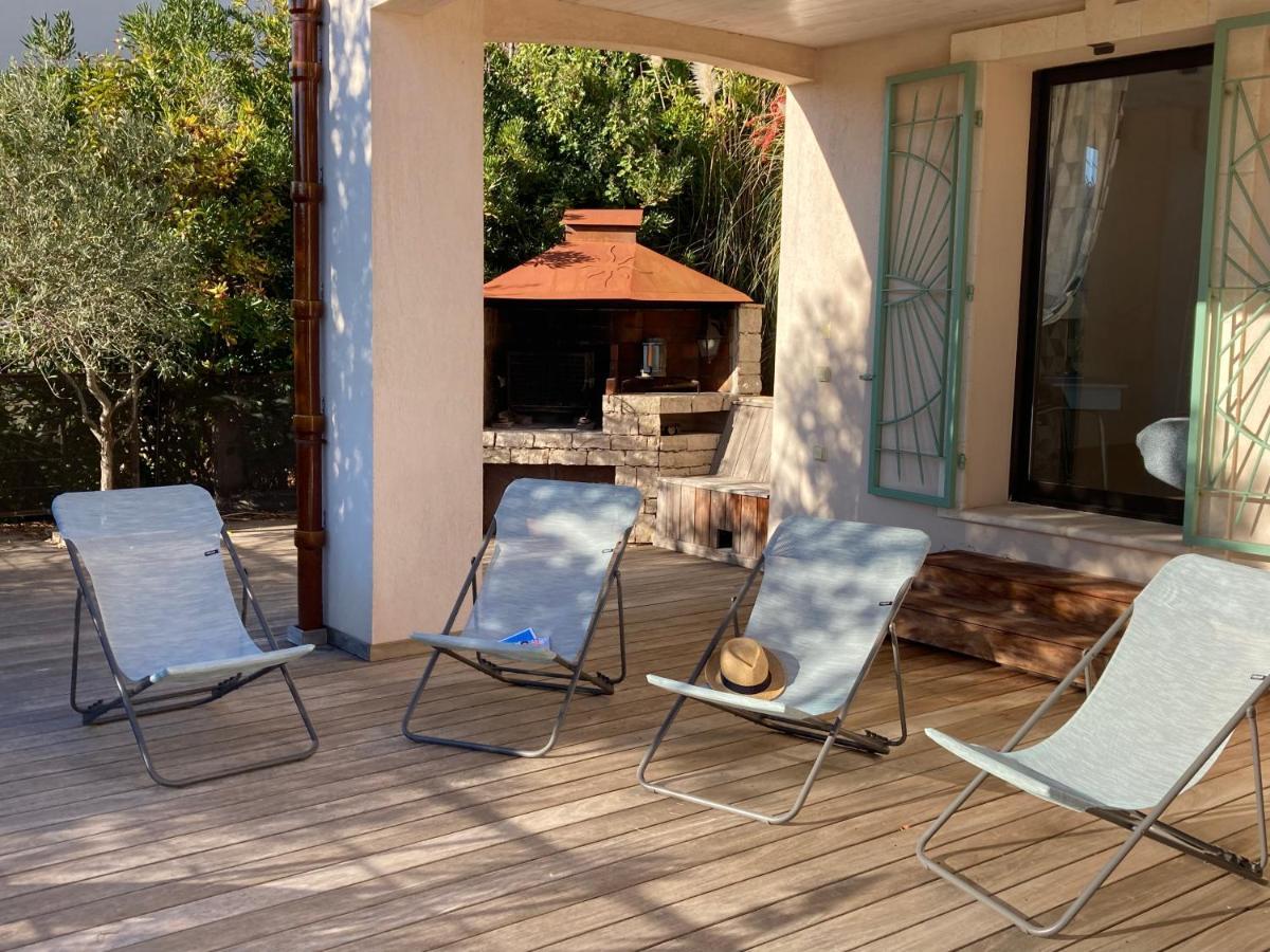 Villa Les Ecureuils Frejus Exterior photo